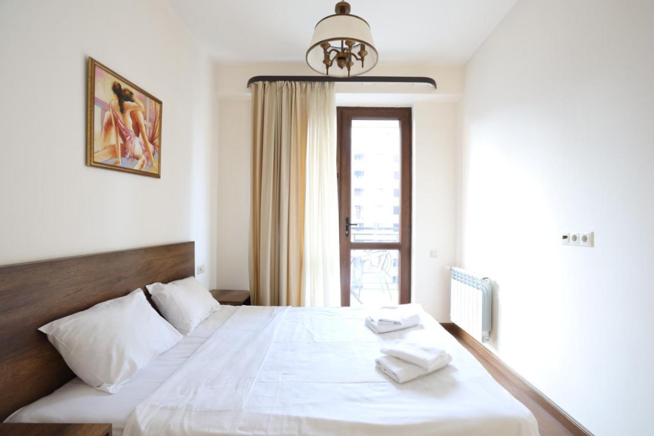 Stay Inn-Apartments On Buzand 17 Yerevan Ngoại thất bức ảnh