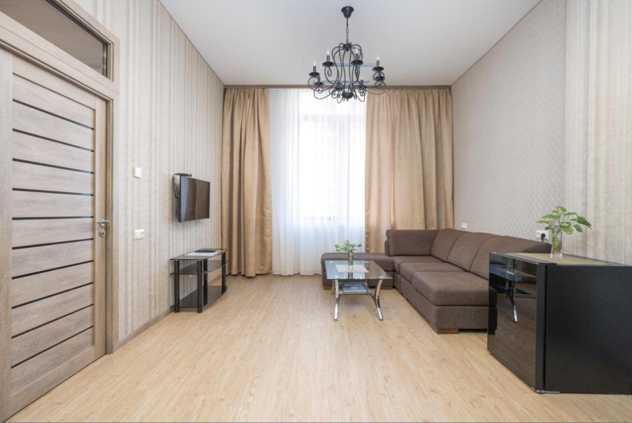Stay Inn-Apartments On Buzand 17 Yerevan Ngoại thất bức ảnh
