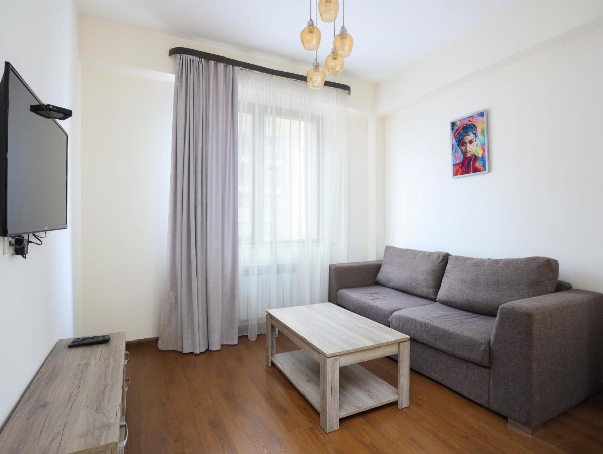 Stay Inn-Apartments On Buzand 17 Yerevan Ngoại thất bức ảnh
