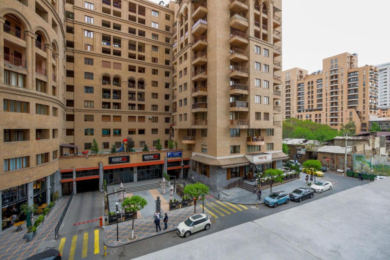Stay Inn-Apartments On Buzand 17 Yerevan Ngoại thất bức ảnh