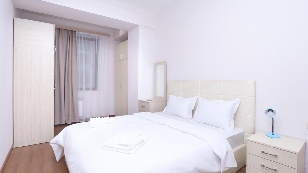 Stay Inn-Apartments On Buzand 17 Yerevan Ngoại thất bức ảnh