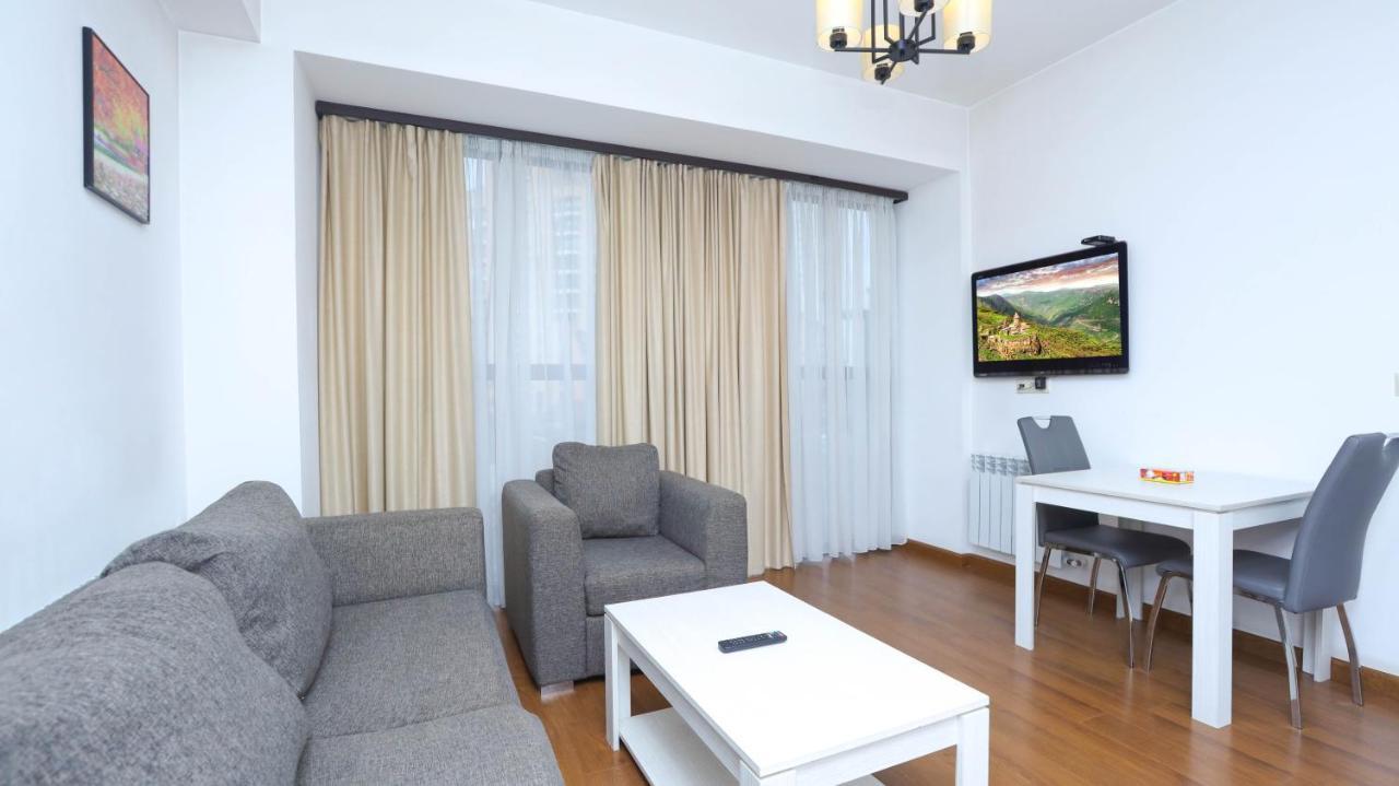 Stay Inn-Apartments On Buzand 17 Yerevan Ngoại thất bức ảnh