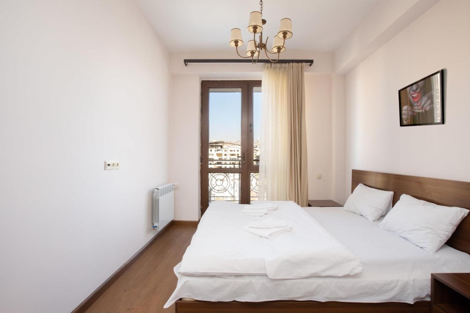 Stay Inn-Apartments On Buzand 17 Yerevan Ngoại thất bức ảnh